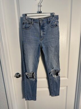 Abercrombie & Fitch The Skinny High Rise Jeans Medium Wash Distressed Size 27